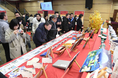 重庆邮政文创产品暨《壬寅年》生肖贺岁藏品亮相